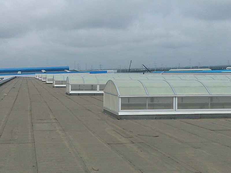 圓拱型電動排煙天窗